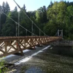 Benešov u Semil, Podmošna, lávka přes Jizeru