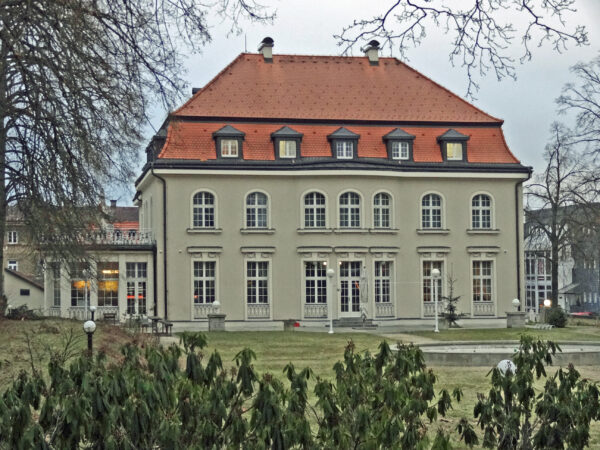 Kolem slavných jabloneckých vil - Image 8